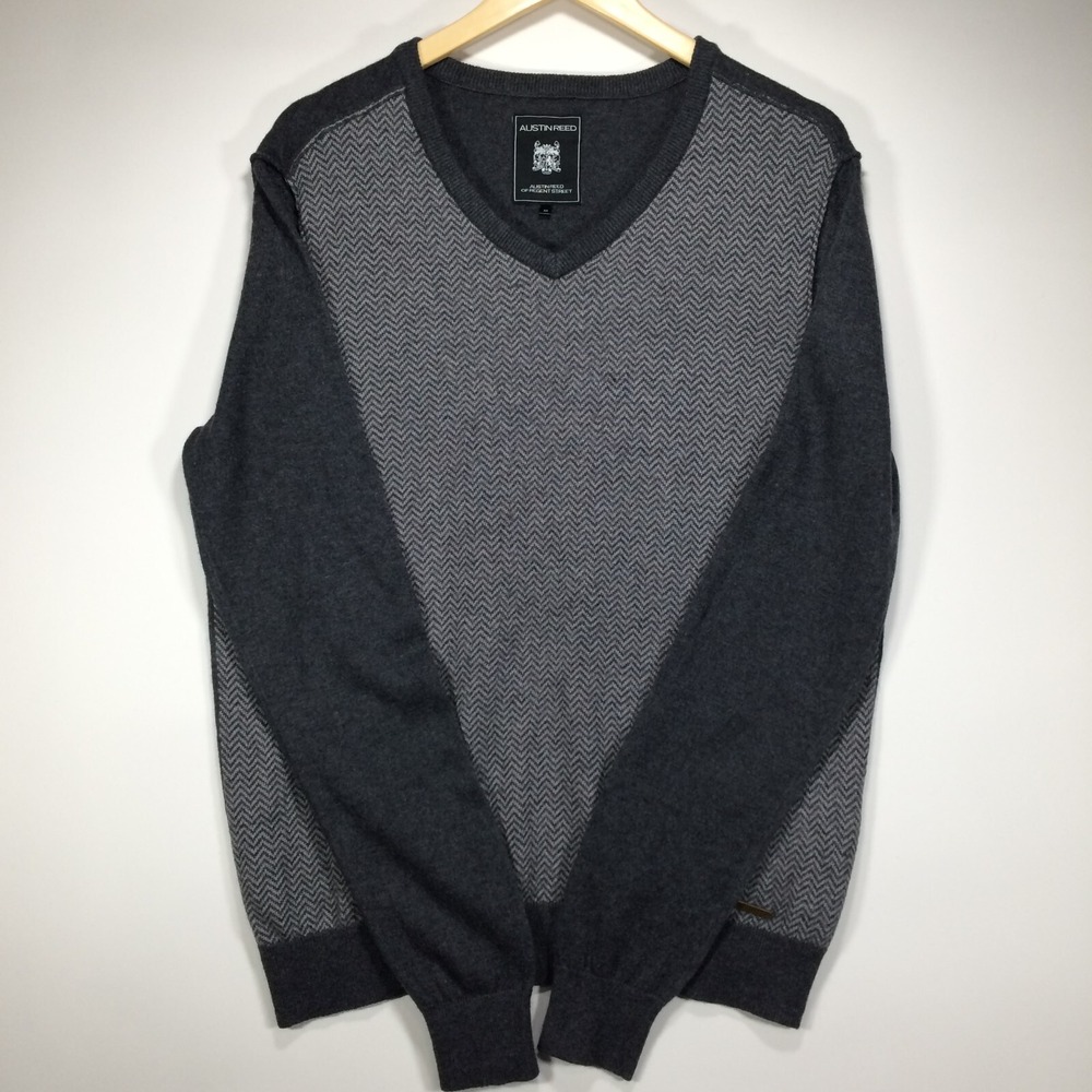 AUSTIN REED Sweater Mens Medium Wool Blend Herringbone V‎ Neck Pullover Grey